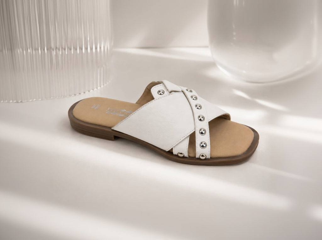 Sandales plates croisées cloutées Stile Divita