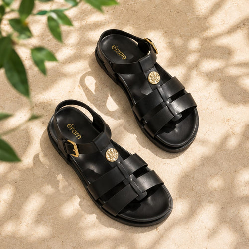 Sandales spartiates noires à médaillon doré - Éram